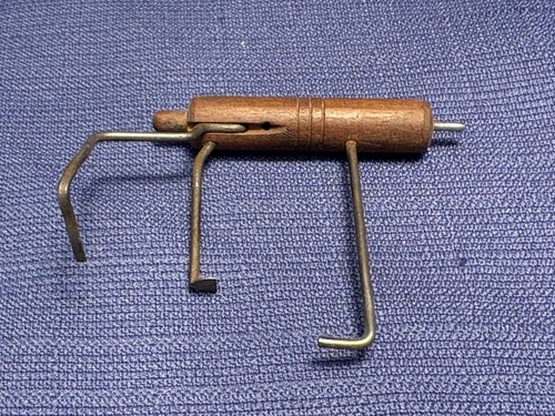 Antique count wheel strike - count,